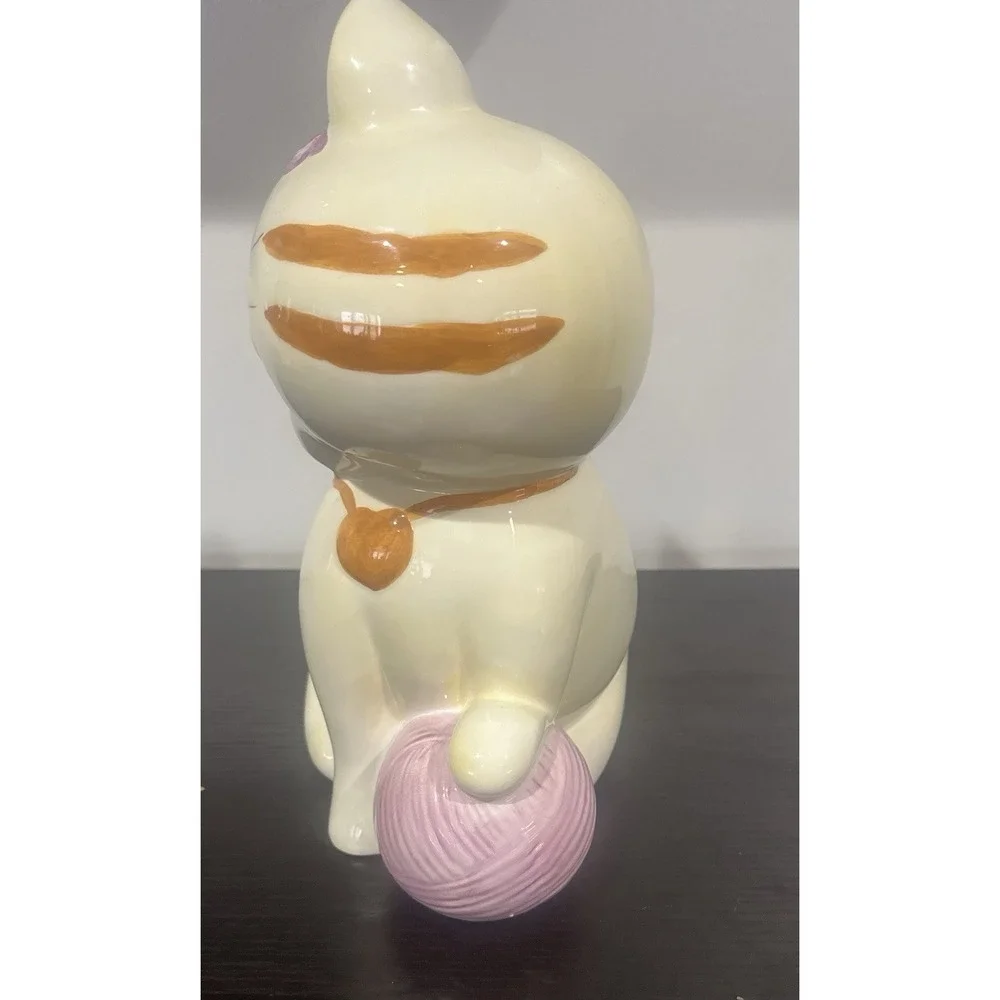 Ceramic Winking Striped Cat Piggy Bank Kitty Kitten Flower Yarn 12